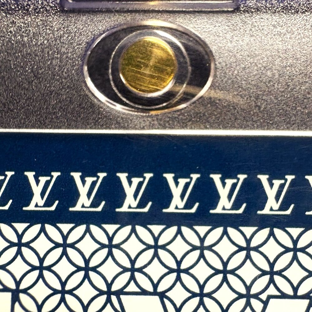 Louis Vuitton King of Spades Playing Card in Plastic Case with Microchip NWOT - Picture 5 of 11